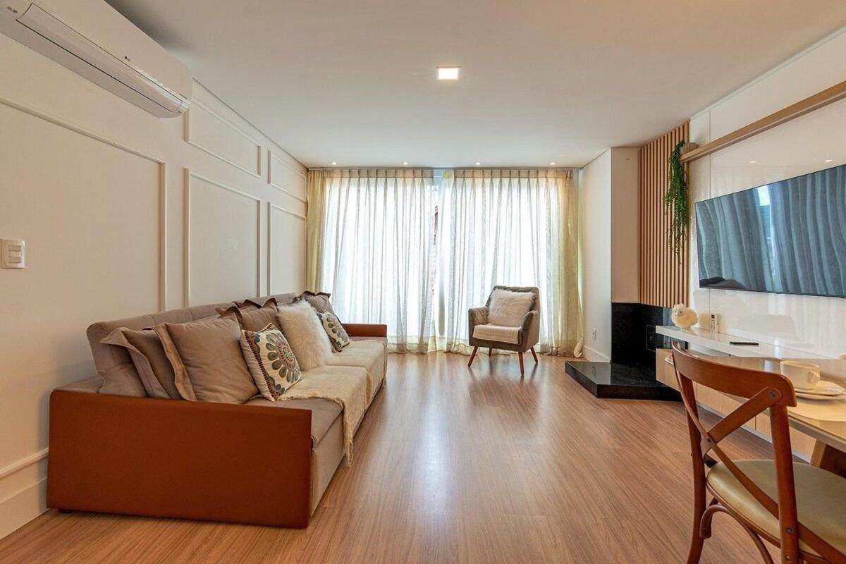Rosa Edificio Vivere กาเนรา ภายนอก รูปภาพ
